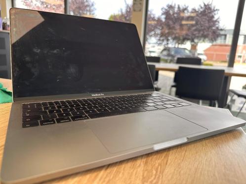 MacBook PRO 8Gb 128 Gb SSD A1708