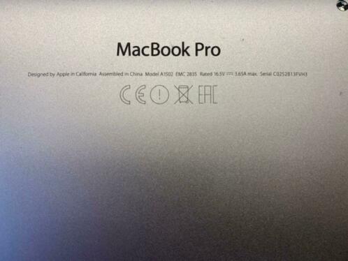 Macbook pro A1502  13 inch  2015 128