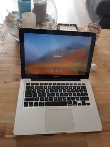 Macbook pro i5 2010