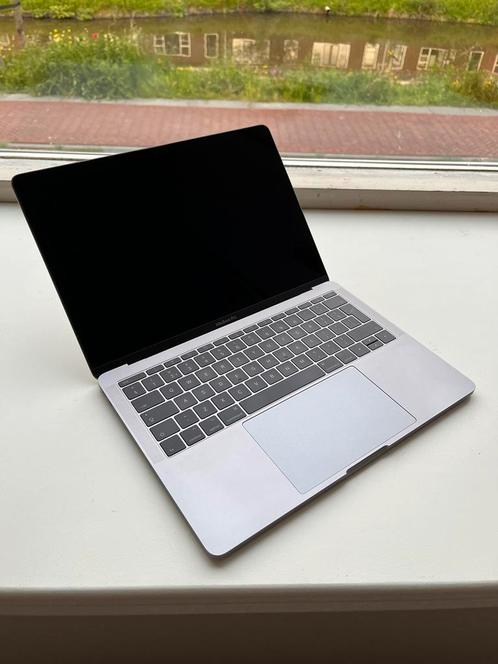 MacBook Pro i5 2017 128GB