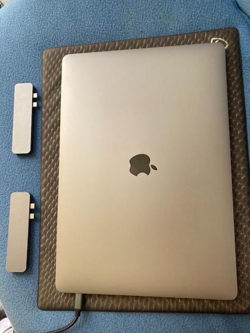 Macbook pro i9, Nieuwe batterij e.d., Radeon Pro Vega 20 4GB