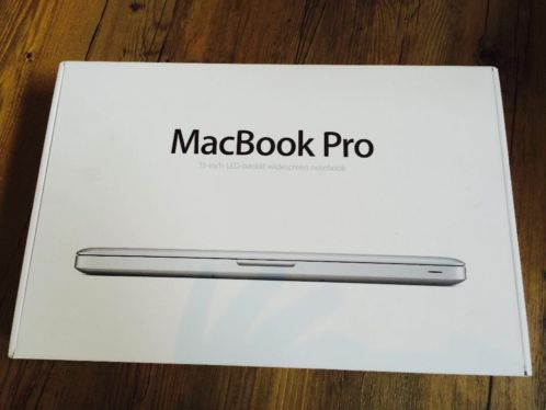 Macbook pro in uitskende staat