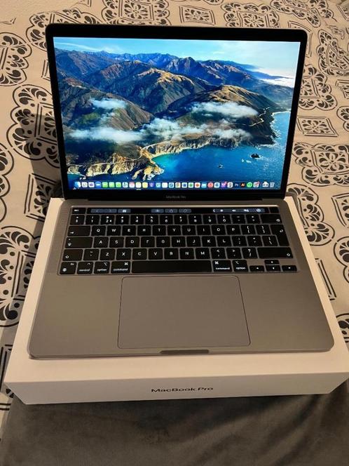 Macbook Pro M1 13-Inch  8GB - 256 GB SSD