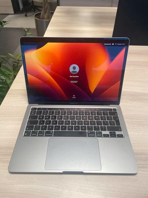 MacBook Pro M1, 13 inch, Touchbar, 16GB RAM en 256 SSD