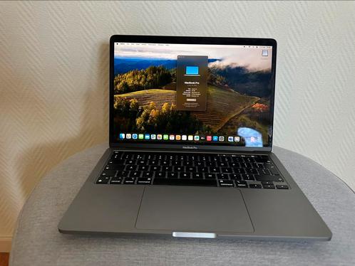 MacBook Pro M1 met 256GB ssd 16GB en Retina Scherm