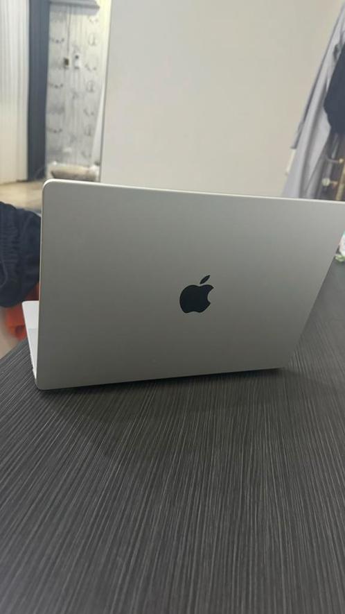 MacBook Pro M3 14inch