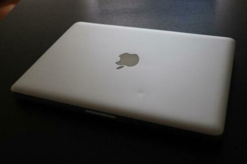 Macbook Pro (mid 2012) 13 inch - 500GB hdd - 8GB RAM - i5