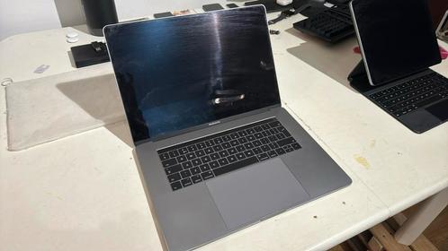 MacBook Pro, Mid 2017, 15 inch