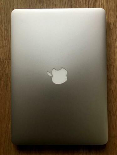 MacBook Pro (Retina, 13-inch, Early 2015)