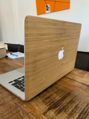 MacBook Pro (Retina, 13-inch early 2015)