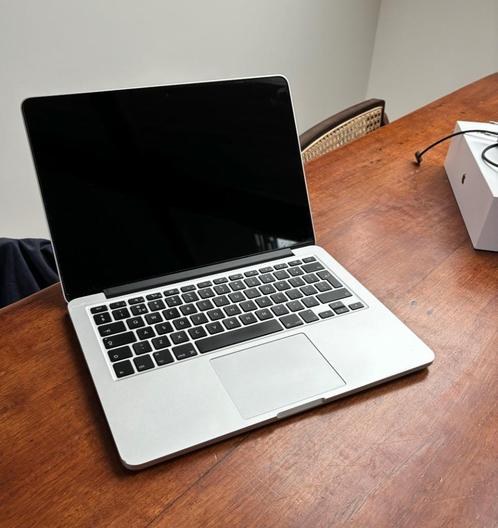 MacBook Pro (Retina, 13-inch, early 2015)