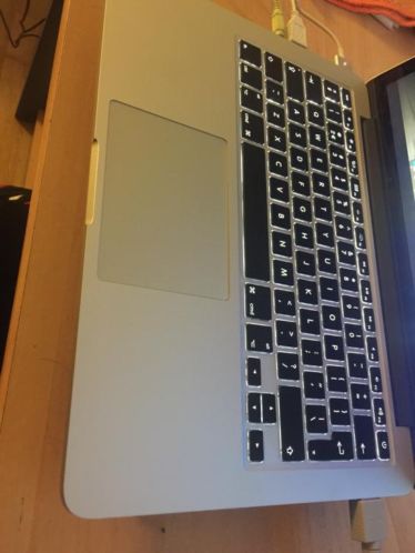 Macbook Pro Retina 13039 - i5 - 2,6Ghz - 8GB - 128GB SSD