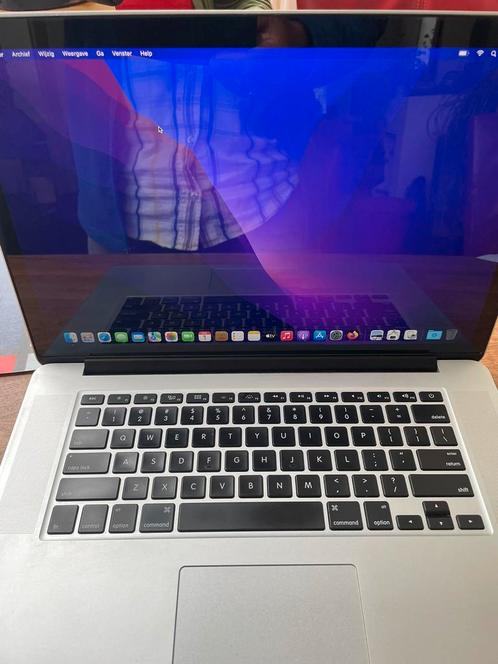 Macbook Pro (Retina, 15-inch, Mid 2015)