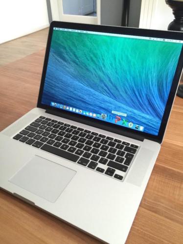 Macbook Pro Retina 15034 i7 2,4 GHz 16GB Ram 512GB SSD  EXTRA