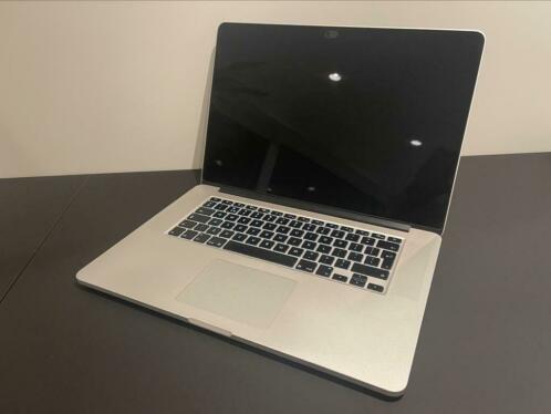 MacBook Pro Retina 15.4 inch i7 mid 2014