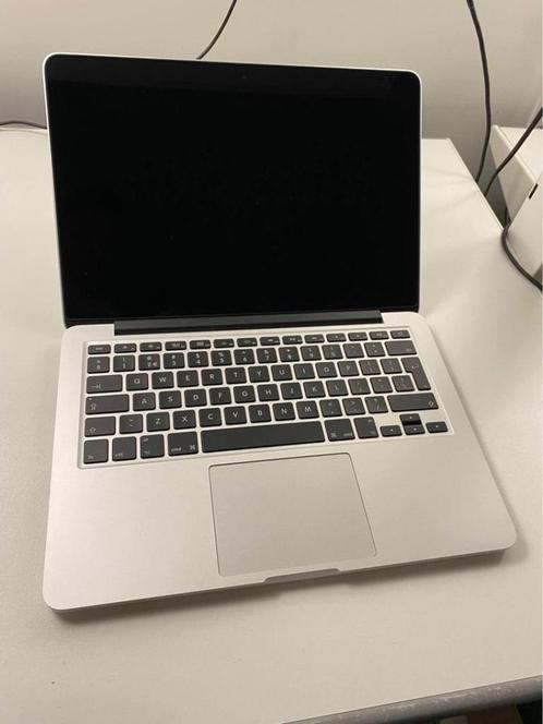 MacBook Pro Retina Early 2015 13,3 i5 2.7 GHz, 8 GB, 256 GB