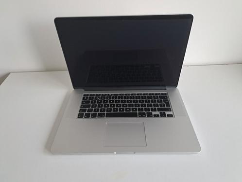 MacBook pro silver (mid 2015) 15 inch, 16 GB, 256 GB