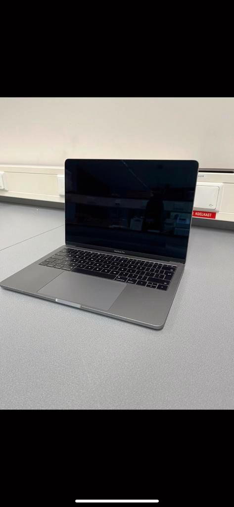 Macbook pro spacegrijs te koop