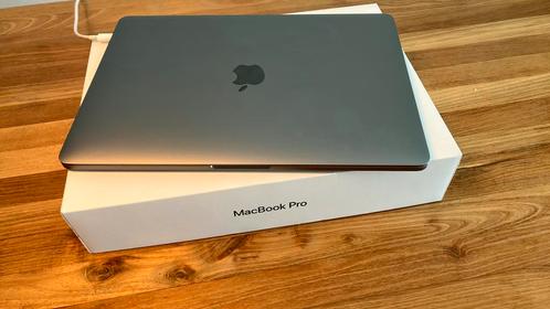 Macbook pro uit 2019, 2,4GHz Quad-core i5 8gb 322 cycles