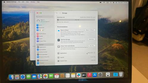 MacBook Pro15.2(2019), 13, i8, 2.3GHz,8GB Memo.,500GB HDD