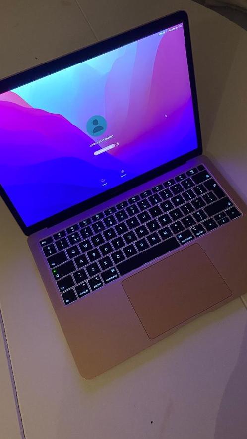 MacBook ros goud 2018