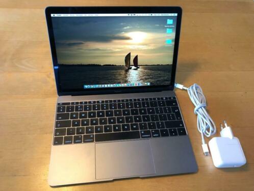 Macbook Space Grey 12 inch early 2016