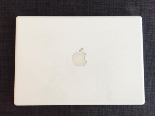 MacBook White 13034