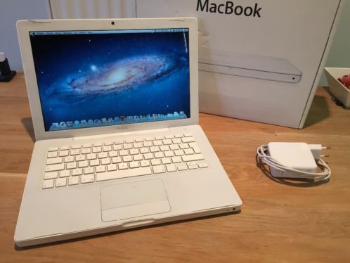 Macbook Wit 13039039 2.16Ghz 2GB 160GB, Nette Staat 