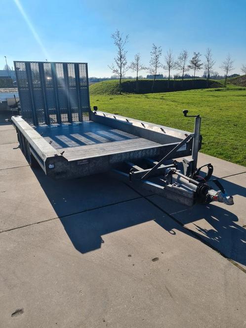 Machine transporter HULCO Terrax3 3500kg met lange oprijklep