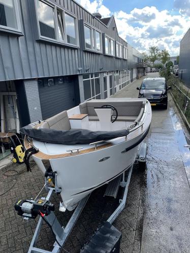 Maxima 630 tender  Nu in de veiling