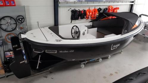 Maxima 650 Lounge met luxe pakket, cabriokap amp Honda 20 pk