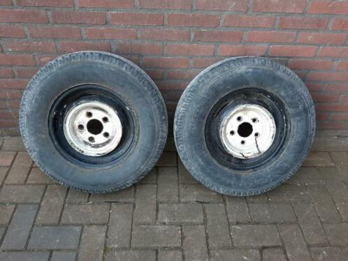 Maxmiler 175R13C banden inclusief velg.