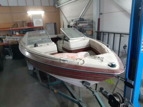 Maxum 2050 open bow