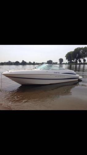 maxum speedboot v8 5.0 bj 2004 400 uren NL boot topstaat