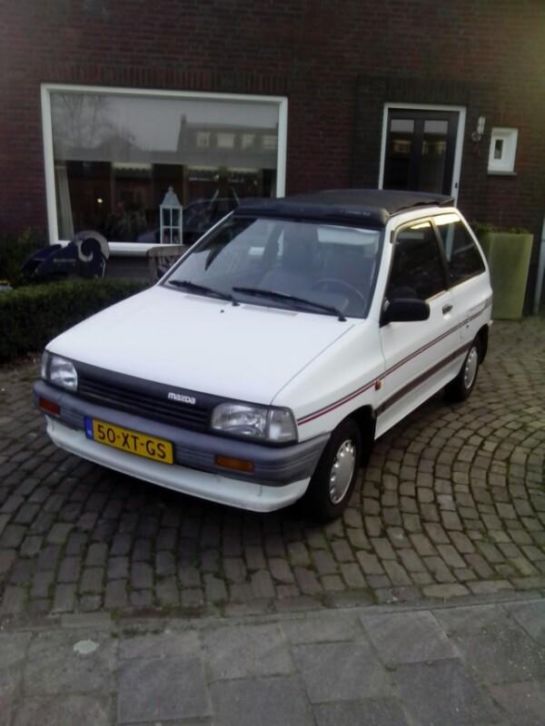 Mazda 121 121 1989 Wit