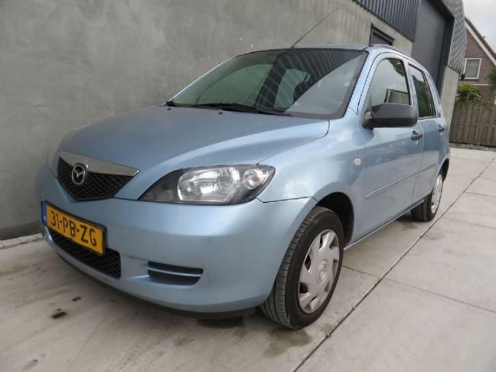 Mazda 2 1.2 Exclusive (bj 2004)