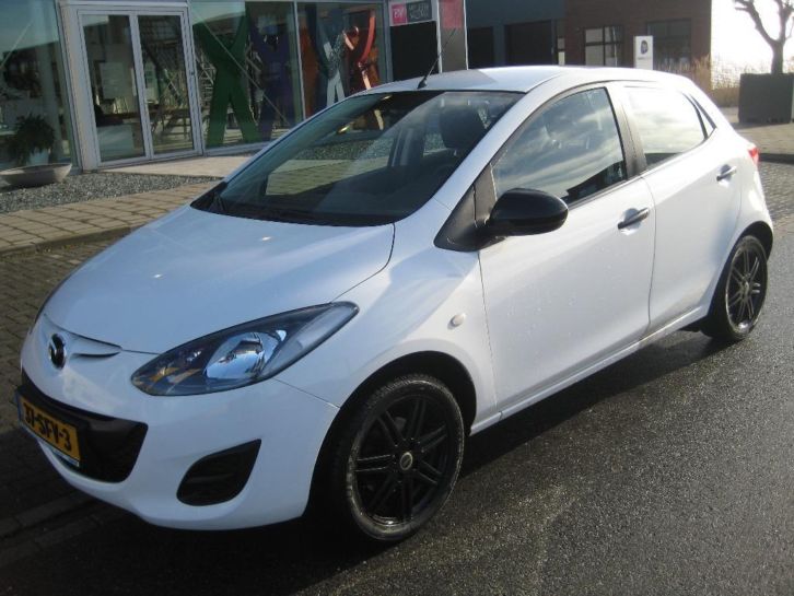 Mazda 2 1.3 55KW 5DRS 2011 Wit cool