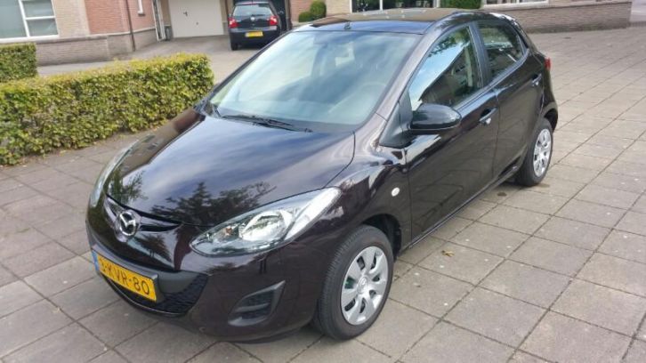 Mazda 2 1.3 55KW 5DRS 2013 nieuw lage kms