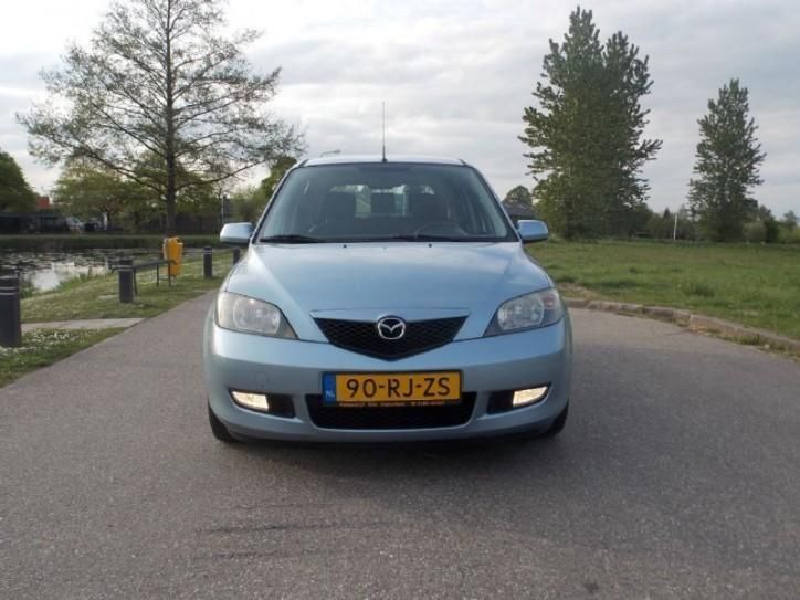 Mazda 2 1.4 Sportive  Airco  LMV  N.A.P (bj 2005)