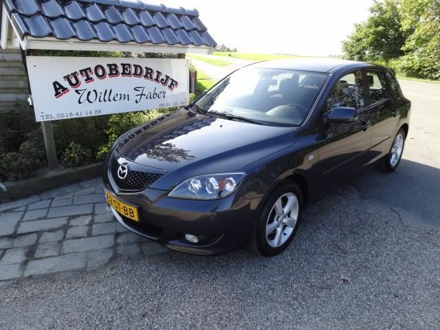 Mazda 3 1.6 Touring sport