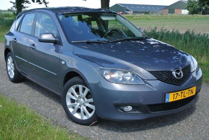 Mazda 3 1.6,2006,Grijs,Climate Control, Nieuwe APK