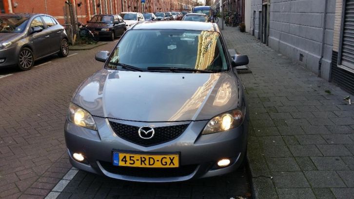 Mazda 3 1.6i SVT Sedan Exclusive 2005 Grijs NAP ZEER MOOI