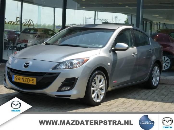 Mazda 3 sedan 1.6 GT-M Line Navigatie (bj 2010)