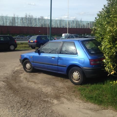 Mazda 323 1.6i LX