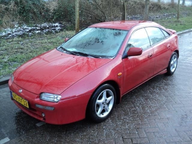 Mazda 323 1.8i F GLX Airco Bj 1996 