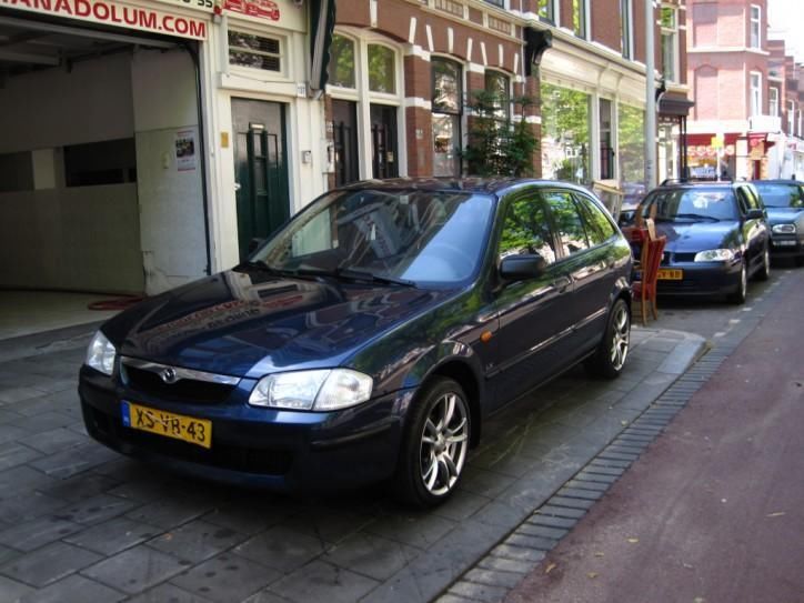 Mazda 323 Fastbreak 1.5I 5drs. Centraal, Stuurbek.