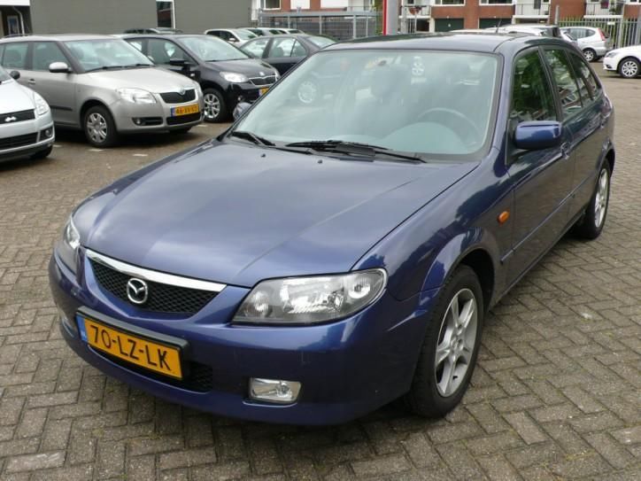 Mazda 323 Fastbreak 1.6i Comfort (bj 2003)