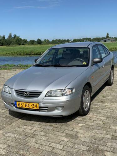 Mazda 626 1.8 HB Comfort 2001 Grijs Met airco