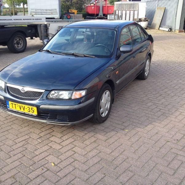 Mazda 626 1.8 HB GX 1998 Blauw