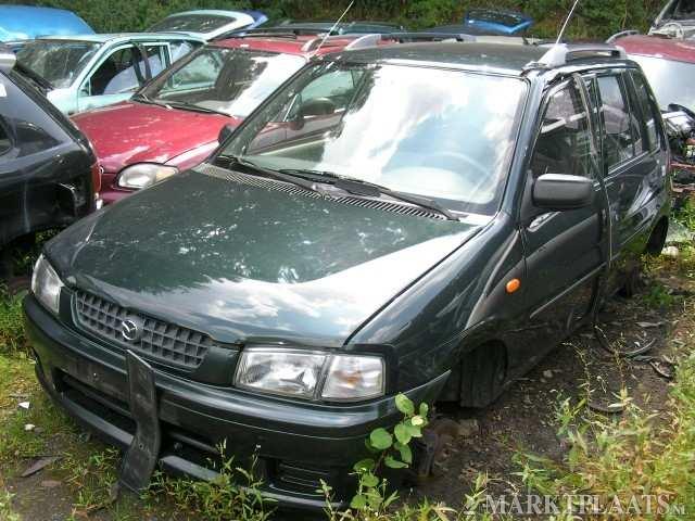 Mazda Demio 1.3 groen 11Q 1999 ONDERDELEN 6284 6